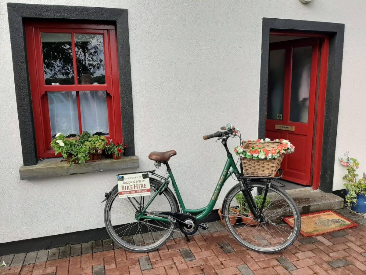 Hotel Nellys Bed And Bikes Westport Zewnętrze zdjęcie